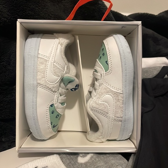 BABY Nike bundle - Picture 2 of 5